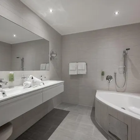 Skihotel Haus Gurgl 4* אוברגורגל
